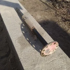 ЗИЛ полуось