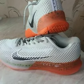 продаю