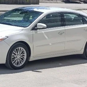 Toyota Avalon 2018