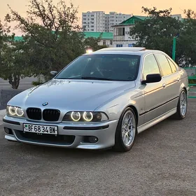 BMW E39 2003
