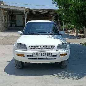 Toyota RAV4 1997
