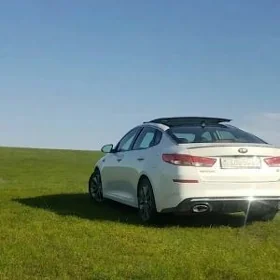 Kia Optima 2019