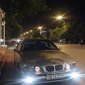BMW E39 1999