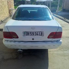 Mercedes-Benz E430 1998