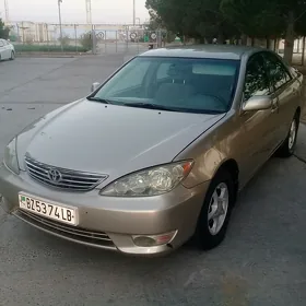 Toyota Camry 2005
