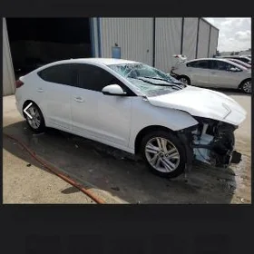 Hyundai Elantra 2019