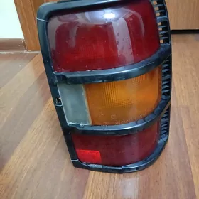 Pajera Mantera Пажера stopnik