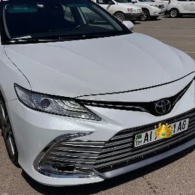 Toyota Camry 2021