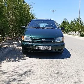 Toyota Sienna 2002
