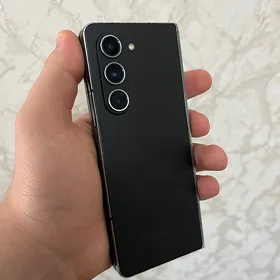 z fold 5