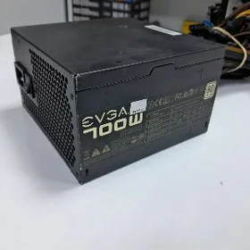 Blokpitanya EVGA 700W