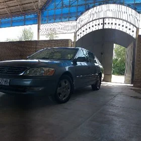 Toyota Avalon 2003
