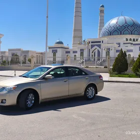 Toyota Camry 2010