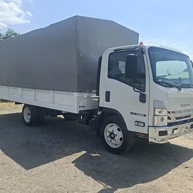 Isuzu Forward 2024