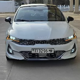 Kia K5 2021