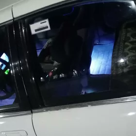 Nissan Sunny 1997