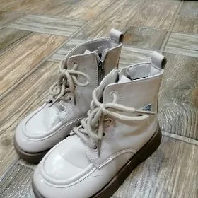 Adik сапог