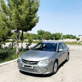 Toyota Camry 2016