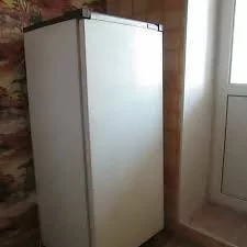 HOLODÎLNÎK BRUSA