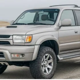 Toyota Runner