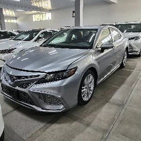 Toyota Camry 2022