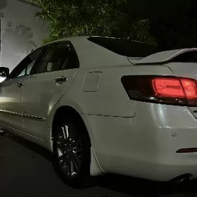 Toyota Aurion 2010
