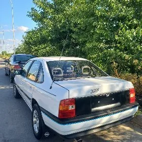 Opel Vectra 1992