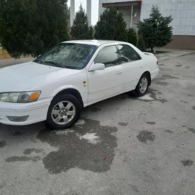 Toyota Camry 1997