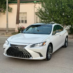 Lexus ES 350 2023