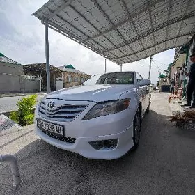 Toyota Camry 2008
