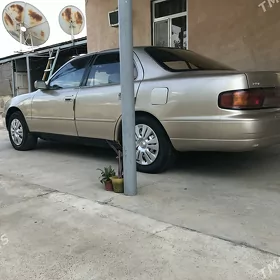 Toyota Camry 1994