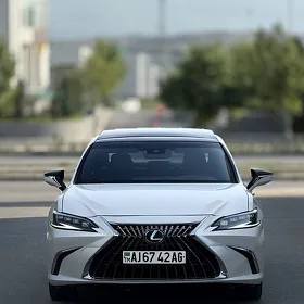 Lexus ES 350 2021