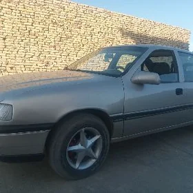 Opel Vectra 1990