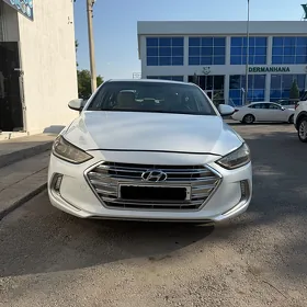 Hyundai Elantra 2018