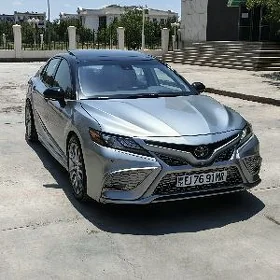 Toyota Camry 2023