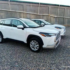 Toyota Corolla Cross 2023