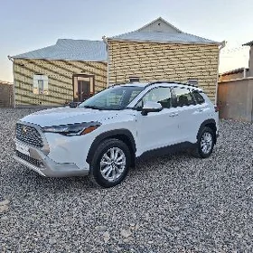 Toyota Corolla Cross 2023