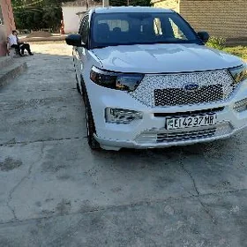 Ford Explorer 2021