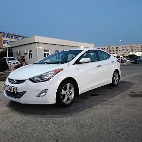 Hyundai Elantra 2011