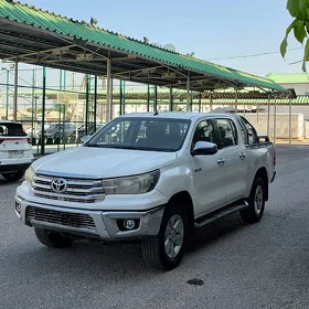 Toyota Hilux 2019