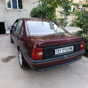 Opel Vectra 1989