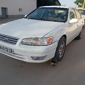 Toyota Camry 2001