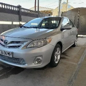 Toyota Corolla 2011