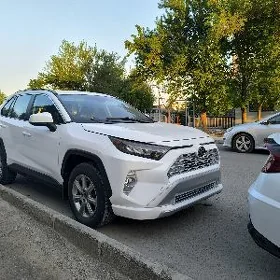 Toyota RAV4 2020