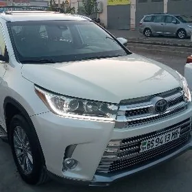 Toyota Highlander 2018