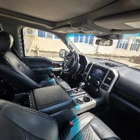 Ford F-150 2019