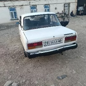Lada 2107 1990