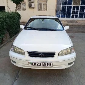 Toyota Camry 2000