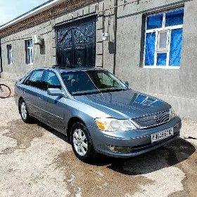 Toyota Avalon 2001