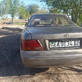Toyota Vista 1995
